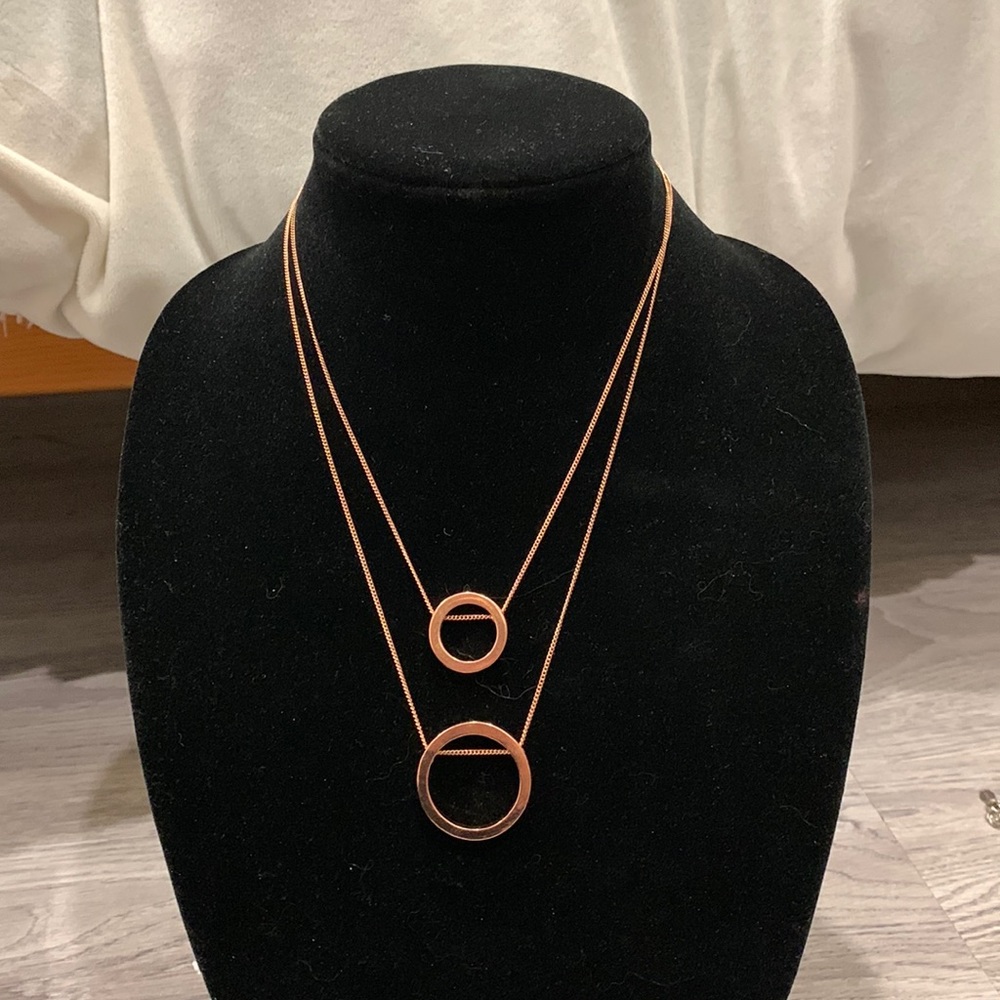 Rose Gold Coloured Necklace